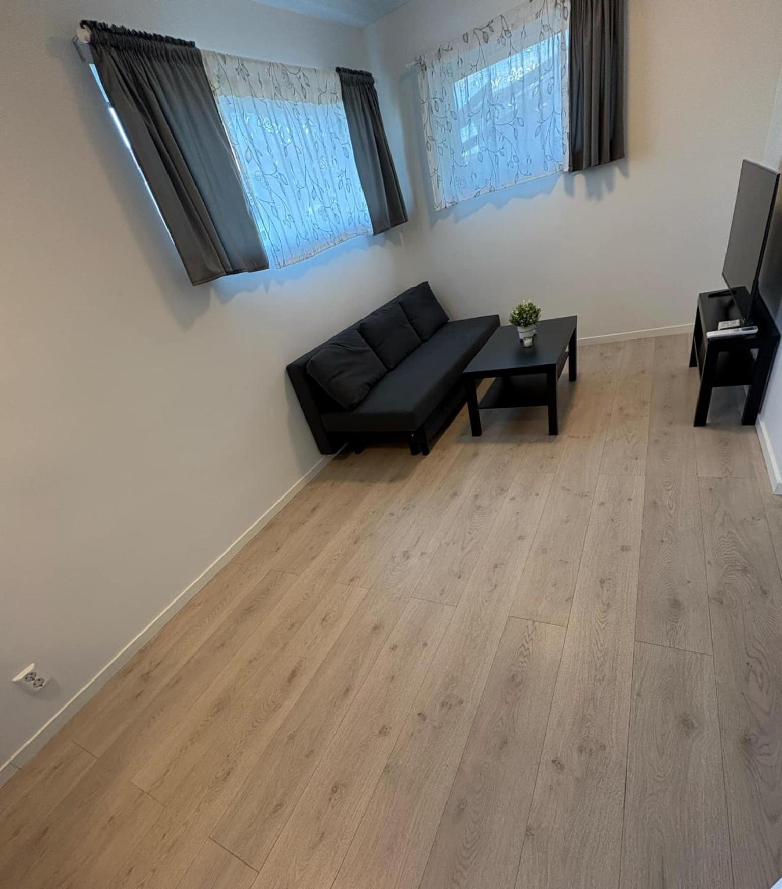 Temis Apartment, Private New 1 Bed Room And 1 Living Room With Sofa Bad And Lagre Kitchen, Share With Nobody Осло Екстериор снимка